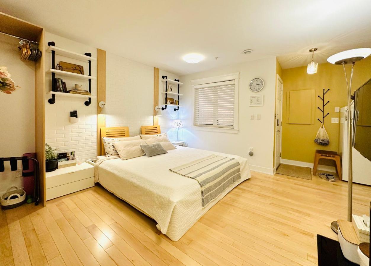 Private Guest Suite 10Mins To Downtown - King Bed - Bathtub - Free Parking Vancouver Kültér fotó